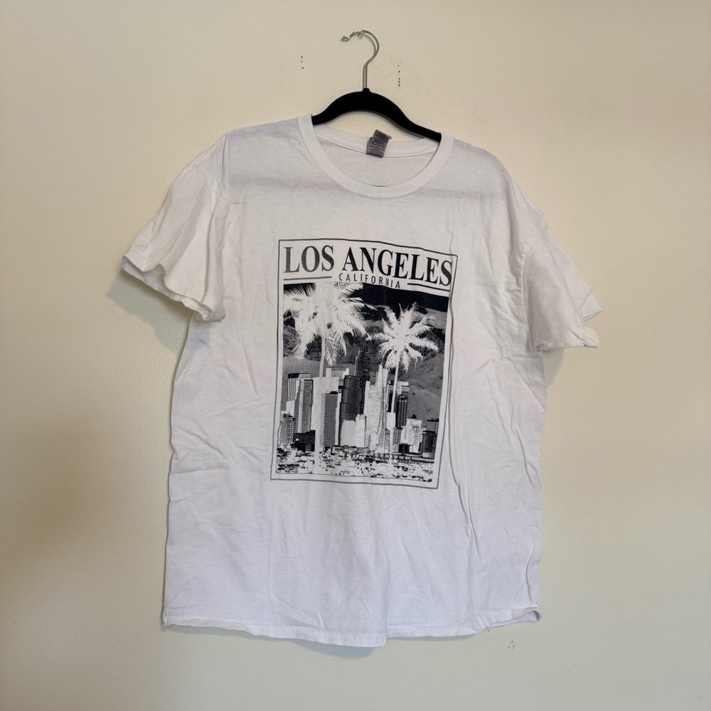 Gildan | White Los Angeles Skyline Tee
